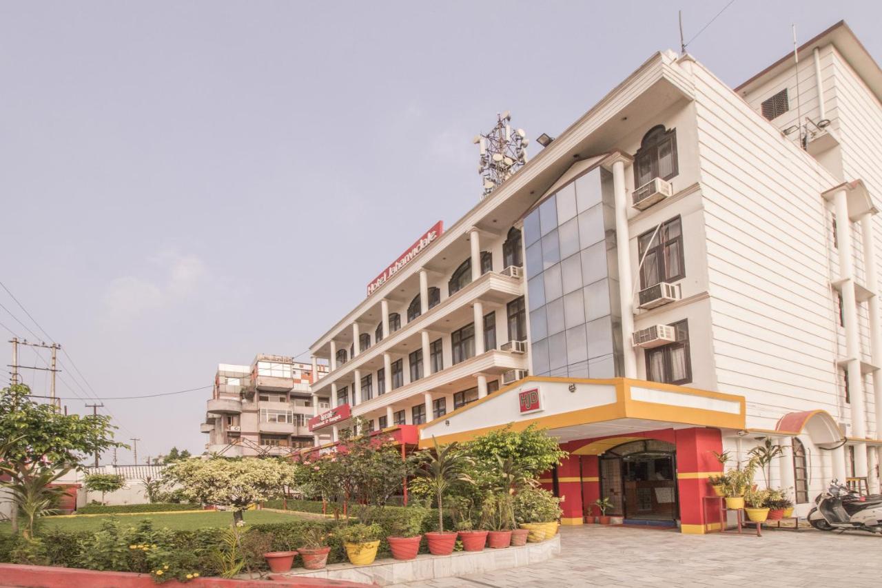 Wow Stayz2 Hotel Jahanvi Dale ハリドワール エクステリア 写真